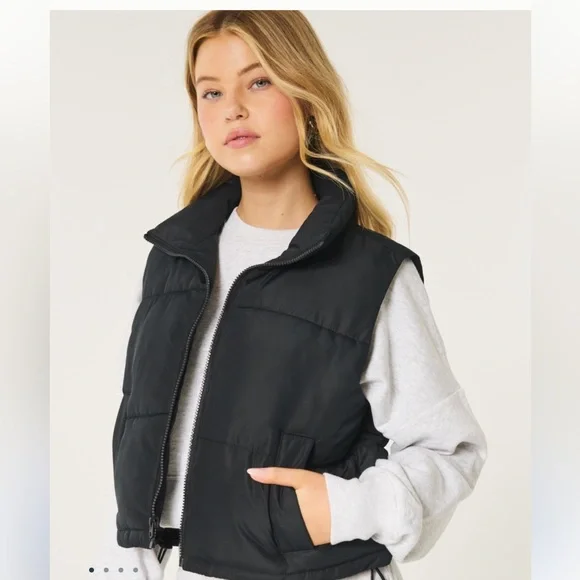Hollister Mini Zip Puffer Vest XS - Picture 4 of 4